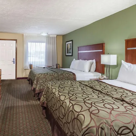 Hotel Baymont By Wyndham Pigeon Forge Near Island Drive Esterno foto